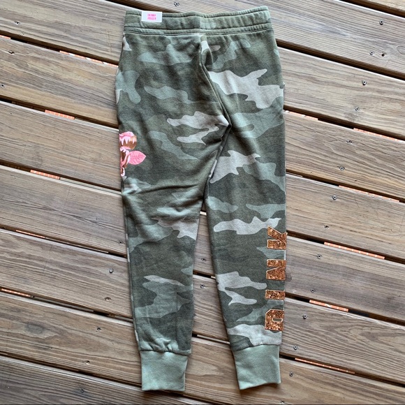 NWT Victoria’s Secret PINK Set - Camo Bling Outfit - Picture 6 of 7